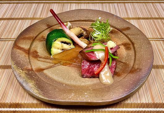 仙台牛の利久餡かけ 夏野菜添え　～ ７月の進肴 ～