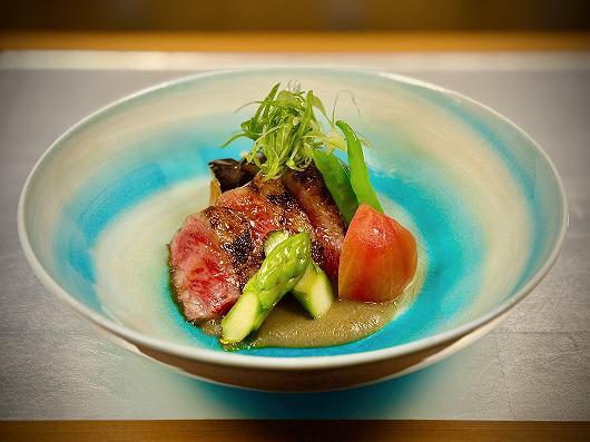 仙台牛炭火焼 牛蒡のソース　～ ６月の進肴 ～