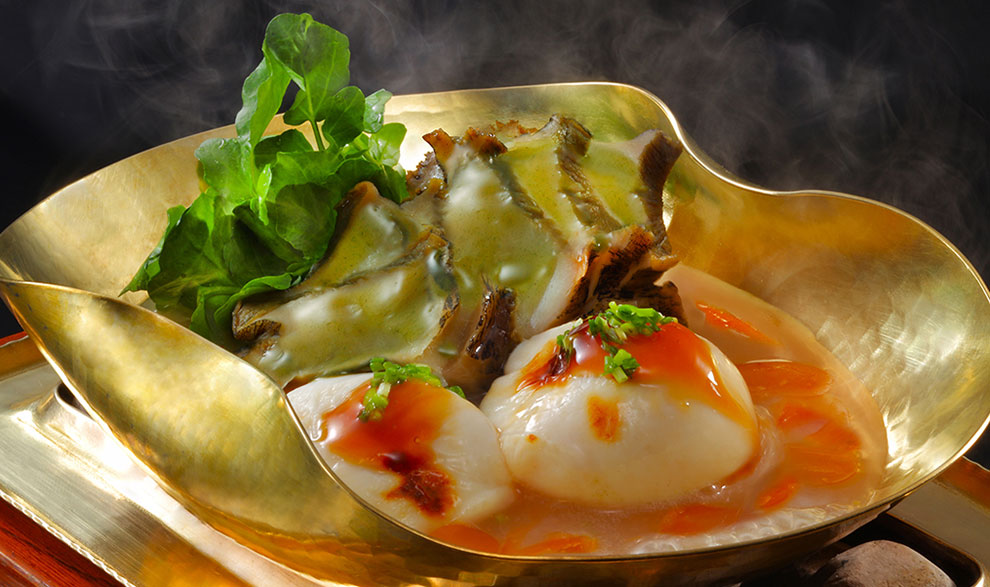 虎ふぐ白子と黒鮑 丸おねば出汁の唐墨旨味炊き