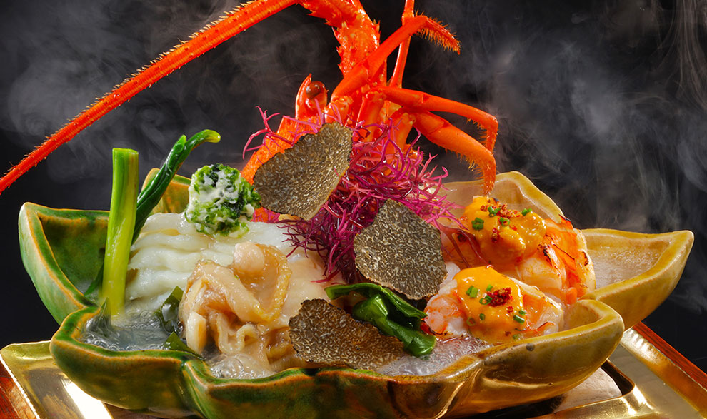 伊勢海老と鮎魚女 極上蛤スープ仕立て